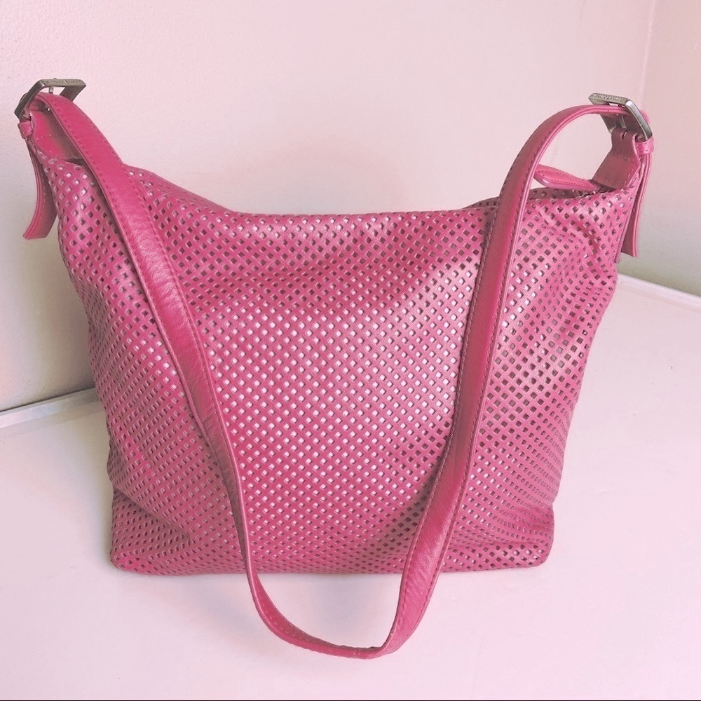 Stone Mountain Leather Purse